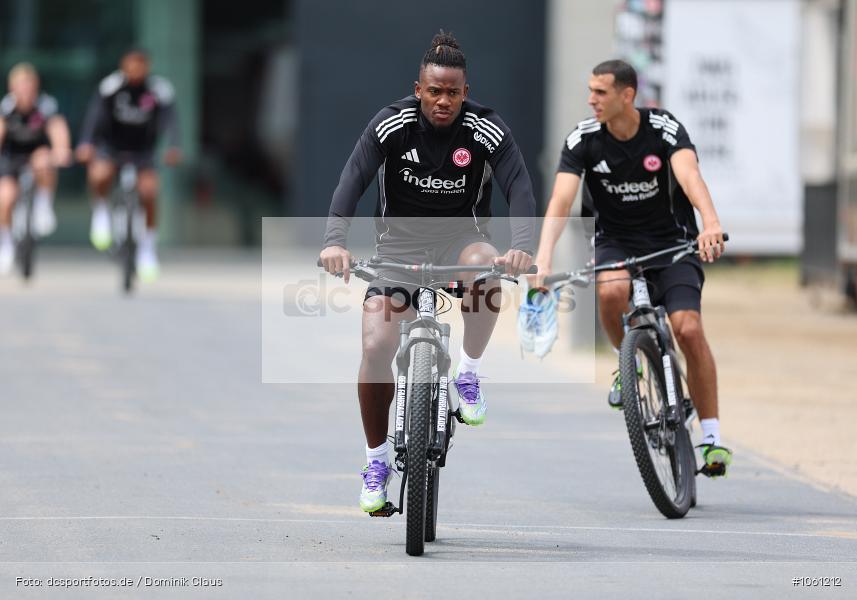 Eintracht Frankfurt, Training, Bundesliga, Voetball, Sport, Le Football, Germany, Futbol, Fotball, Fussball, Deutschland, DFL, DFB, Calcio, 2025/26, Saison 2025/2026 - Bild-ID: 1061212