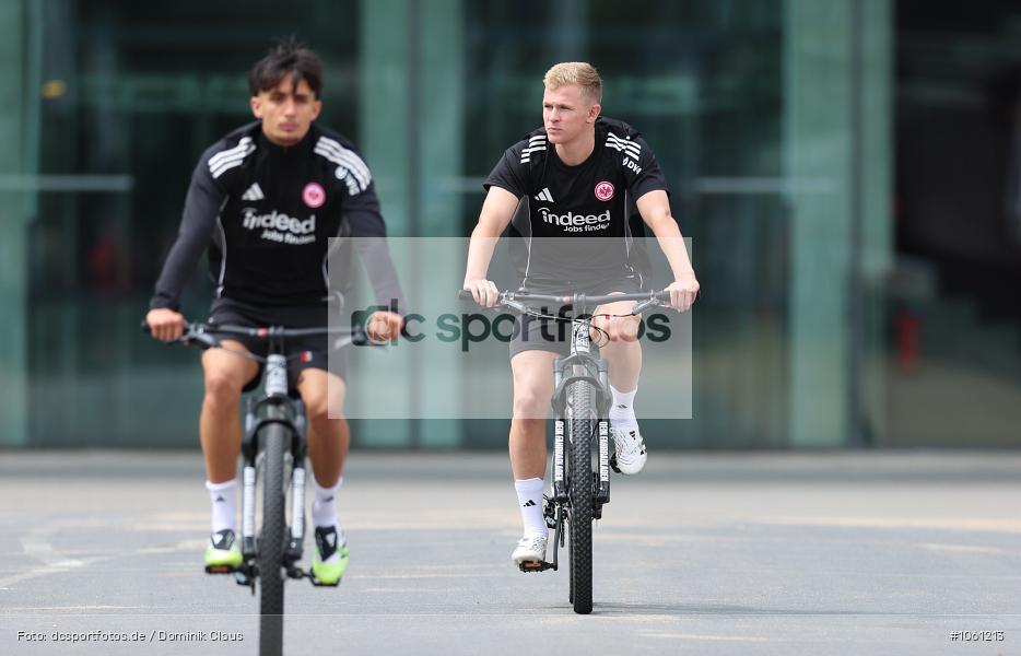 Eintracht Frankfurt, Training, Bundesliga, Voetball, Sport, Le Football, Germany, Futbol, Fotball, Fussball, Deutschland, DFL, DFB, Calcio, 2025/26, Saison 2025/2026 - Bild-ID: 1061213