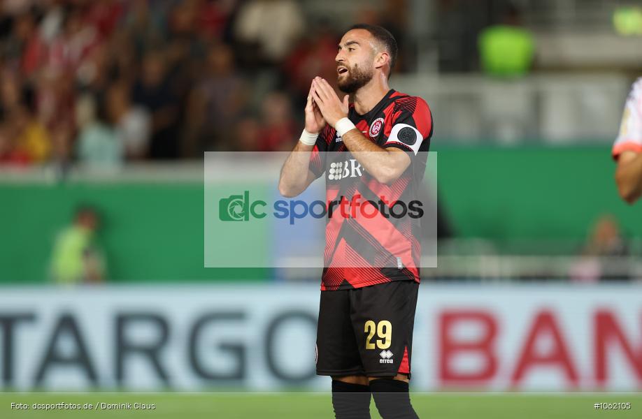 FC Bayern München, SV Wehen Wiesbaden, Pokal, DFB-Pokal, Voetball, Sport, Le Football, Germany, Futbol, Fotball, Fussball, Deutschland, DFL, DFB, Calcio, 2025/26, Saison 2025/2026 - Bild-ID: 1062105