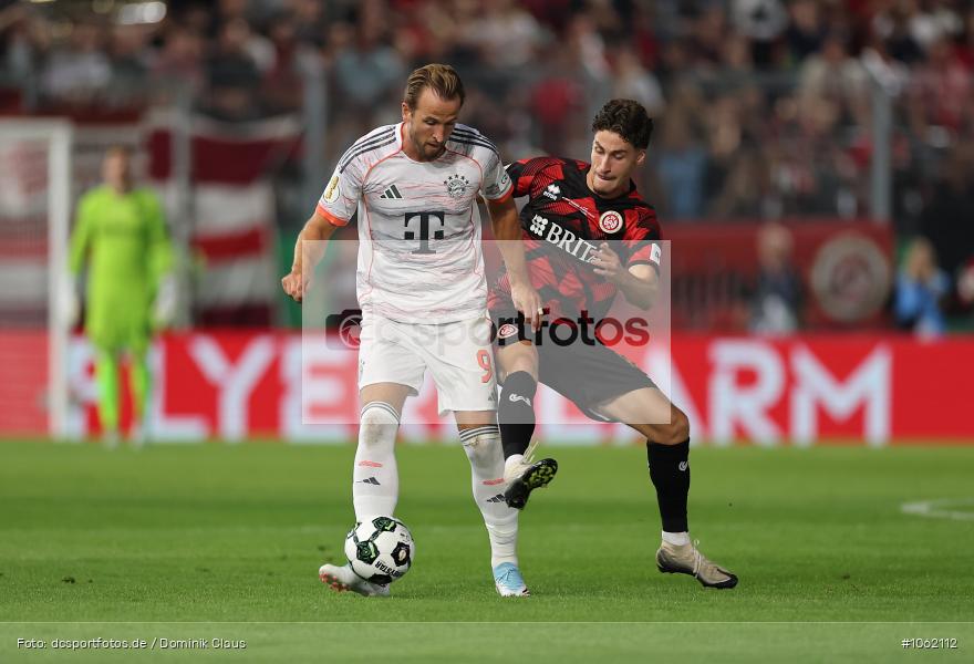 FC Bayern München, SV Wehen Wiesbaden, Pokal, DFB-Pokal, Voetball, Sport, Le Football, Germany, Futbol, Fotball, Fussball, Deutschland, DFL, DFB, Calcio, 2025/26, Saison 2025/2026 - Bild-ID: 1062112
