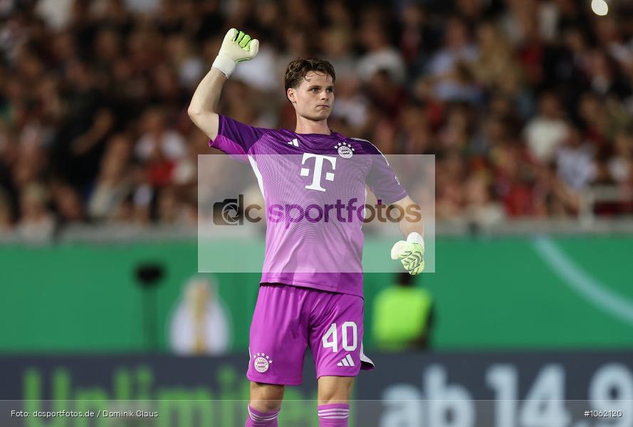 FC Bayern München, SV Wehen Wiesbaden, Pokal, DFB-Pokal, Voetball, Sport, Le Football, Germany, Futbol, Fotball, Fussball, Deutschland, DFL, DFB, Calcio, 2025/26, Saison 2025/2026 - Bild-ID: 1062120