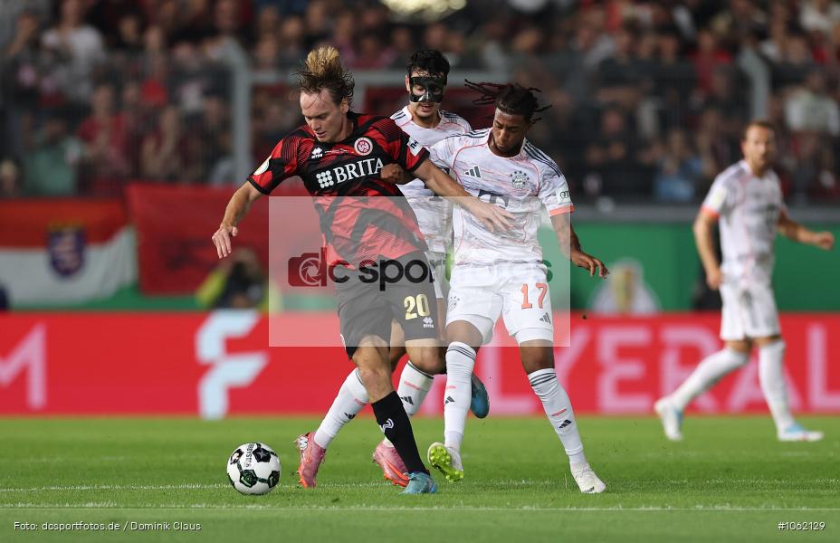 FC Bayern München, SV Wehen Wiesbaden, Pokal, DFB-Pokal, Voetball, Sport, Le Football, Germany, Futbol, Fotball, Fussball, Deutschland, DFL, DFB, Calcio, 2025/26, Saison 2025/2026 - Bild-ID: 1062129