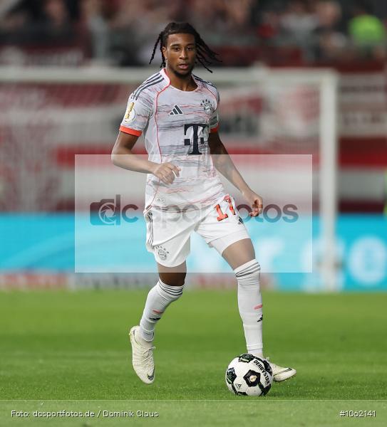 FC Bayern München, SV Wehen Wiesbaden, Pokal, DFB-Pokal, Voetball, Sport, Le Football, Germany, Futbol, Fotball, Fussball, Deutschland, DFL, DFB, Calcio, 2025/26, Saison 2025/2026 - Bild-ID: 1062141