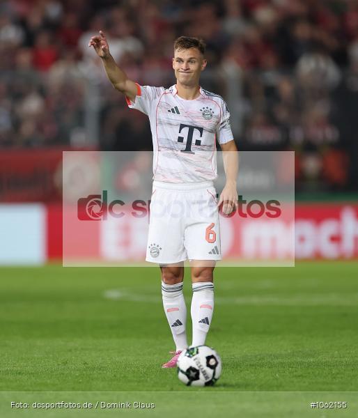 FC Bayern München, SV Wehen Wiesbaden, Pokal, DFB-Pokal, Voetball, Sport, Le Football, Germany, Futbol, Fotball, Fussball, Deutschland, DFL, DFB, Calcio, 2025/26, Saison 2025/2026 - Bild-ID: 1062155
