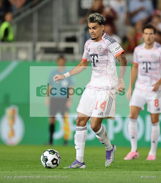 FC Bayern München, SV Wehen Wiesbaden, Pokal, DFB-Pokal, Voetball, Sport, Le Football, Germany, Futbol, Fotball, Fussball, Deutschland, DFL, DFB, Calcio, 2025/26, Saison 2025/2026 - Bild-ID: 1062181