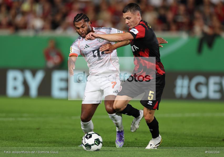 FC Bayern München, SV Wehen Wiesbaden, Pokal, DFB-Pokal, Voetball, Sport, Le Football, Germany, Futbol, Fotball, Fussball, Deutschland, DFL, DFB, Calcio, 2025/26, Saison 2025/2026 - Bild-ID: 1062204