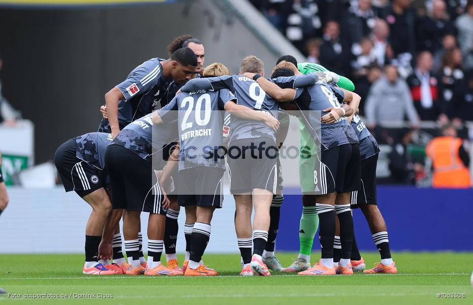 Eintracht Frankfurt, SC Freiburg, 1. Bundesliga, Bundesliga, Voetball, Sport, Le Football, Germany, Futbol, Fotball, Fussball, Deutschland, DFL, DFB, Calcio, 2025/26, Saison 2025/2026 - Bild-ID: 1063308