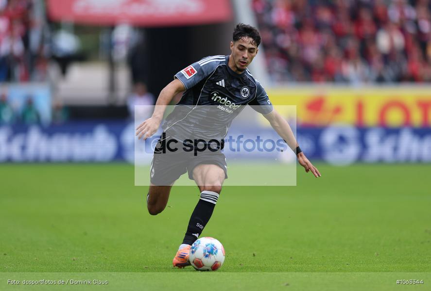 Eintracht Frankfurt, SC Freiburg, 1. Bundesliga, Bundesliga, Voetball, Sport, Le Football, Germany, Futbol, Fotball, Fussball, Deutschland, DFL, DFB, Calcio, 2025/26, Saison 2025/2026 - Bild-ID: 1063344