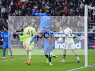 Fotos von Eintracht Frankfurt - Bayer 04 Leverkusen auf dcsportfotos.de