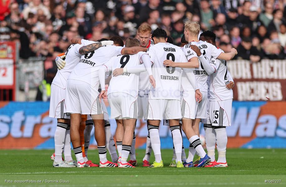 Eintracht Frankfurt, FC St. Pauli, 1. Bundesliga, Bundesliga, Voetball, Sport, Le Football, Germany, Futbol, Fotball, Fussball, Deutschland, DFL, DFB, Calcio, 2025/26, Saison 2025/2026 - Bild-ID: 1067227