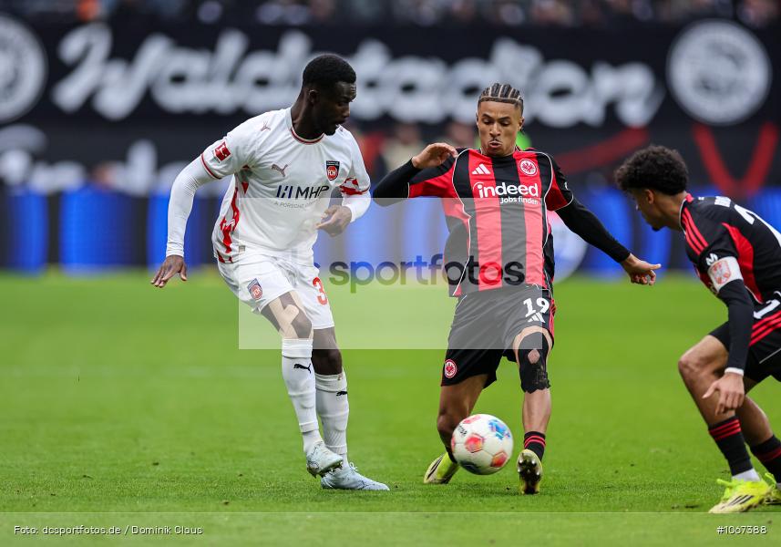 1. FC Heidenheim, Eintracht Frankfurt, Bundesliga, Voetball, Sport, Le Football, Germany, Futbol, Fotball, Fussball, Deutschland, DFL, DFB, Calcio, 2025/26, Saison 2025/2026 - Bild-ID: 1067388
