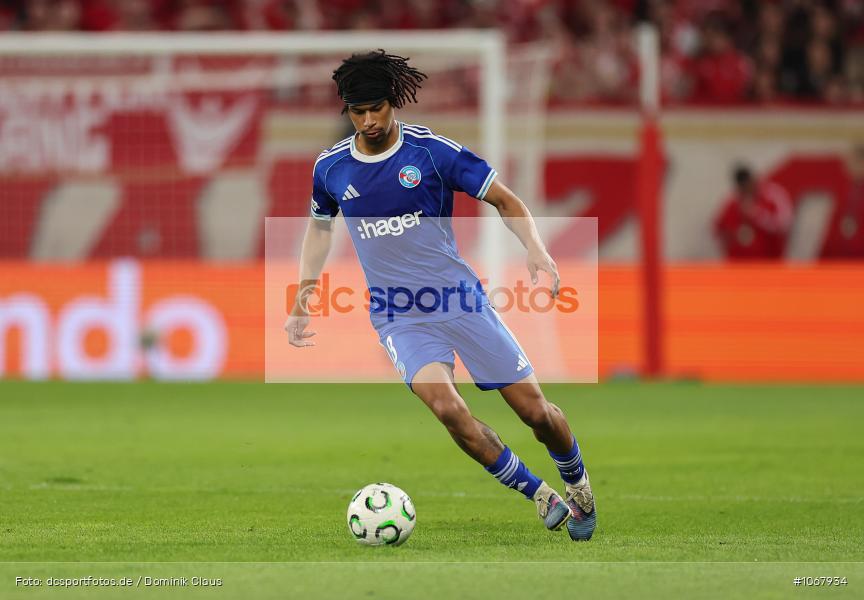 Racing Straßburg, Racing Strasborug, RC Strasbourg Alsace, 1. FSV Mainz 05, UECL, UEFA Conference League, Liga, Bundesliga, Voetball, Sport, Le Football, Germany, Futbol, Fotball, Fussball, Deutschland, DFL, DFB, Calcio, 2025/26, Saison 2025/2026 - Bild-ID: 1067934