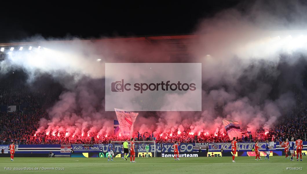 Racing Straßburg, Racing Strasborug, RC Strasbourg Alsace, 1. FSV Mainz 05, UECL, UEFA Conference League, Liga, Bundesliga, Voetball, Sport, Le Football, Germany, Futbol, Fotball, Fussball, Deutschland, DFL, DFB, Calcio, 2025/26, Saison 2025/2026 - Bild-ID: 1068242