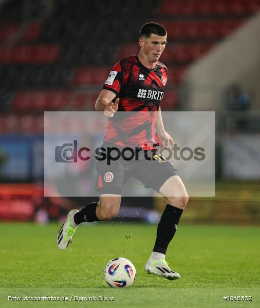 SV Wehen Wiesbaden, SV Waldhof Mannheim, Liga, 3. Liga, Voetball, Sport, Le Football, Germany, Futbol, Fotball, Fussball, Deutschland, DFL, DFB, Calcio, 2024/25, Saison 2024/2025 - Bild-ID: 1068532