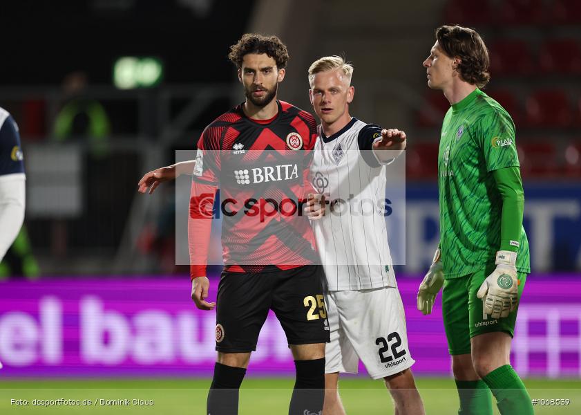 SV Wehen Wiesbaden, SV Waldhof Mannheim, Liga, 3. Liga, Voetball, Sport, Le Football, Germany, Futbol, Fotball, Fussball, Deutschland, DFL, DFB, Calcio, 2024/25, Saison 2024/2025 - Bild-ID: 1068539