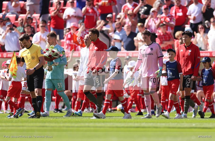 FC Bayern München, 1. FSV Mainz 05, Liga, Bundesliga, Voetball, Sport, Le Football, Germany, Futbol, Fotball, Fussball, Deutschland, DFL, DFB, Calcio, 2025/26, Saison 2025/2026 - Bild-ID: 1068565