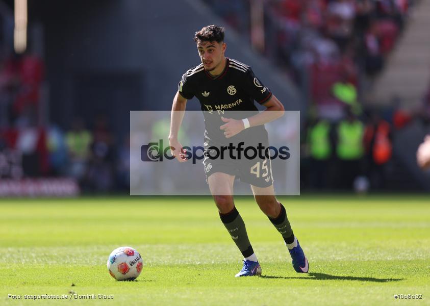 FC Bayern München, 1. FSV Mainz 05, Liga, Bundesliga, Voetball, Sport, Le Football, Germany, Futbol, Fotball, Fussball, Deutschland, DFL, DFB, Calcio, 2025/26, Saison 2025/2026 - Bild-ID: 1068602