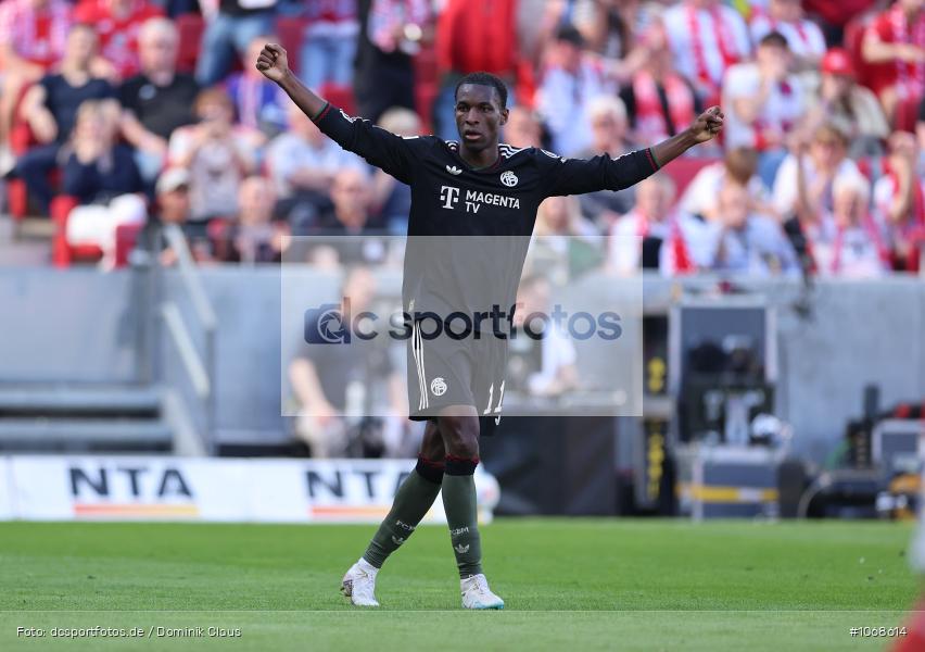 FC Bayern München, 1. FSV Mainz 05, Liga, Bundesliga, Voetball, Sport, Le Football, Germany, Futbol, Fotball, Fussball, Deutschland, DFL, DFB, Calcio, 2025/26, Saison 2025/2026 - Bild-ID: 1068614