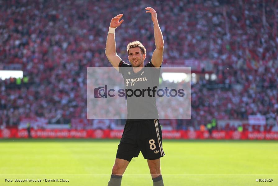 FC Bayern München, 1. FSV Mainz 05, Liga, Bundesliga, Voetball, Sport, Le Football, Germany, Futbol, Fotball, Fussball, Deutschland, DFL, DFB, Calcio, 2025/26, Saison 2025/2026 - Bild-ID: 1068629