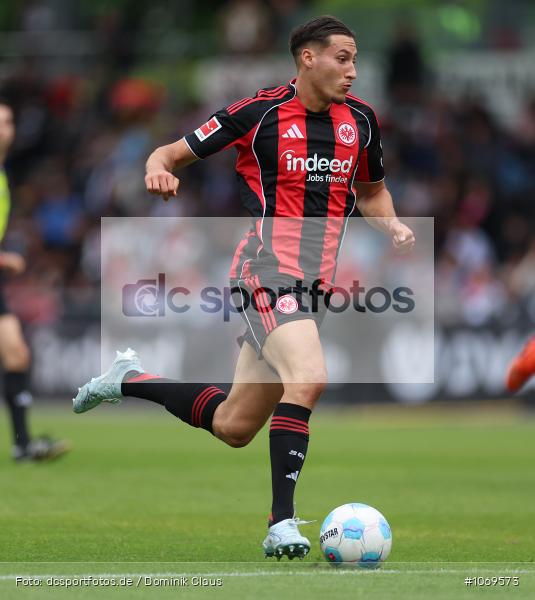 Rot-Weiss Frankfurt, Eintracht Frankfurt, Bundesliga, Voetball, Sport, Le Football, Germany, Futbol, Fotball, Fussball, Deutschland, DFL, DFB, Calcio, 2025/26, Saison 2025/2026 - Bild-ID: 1069573