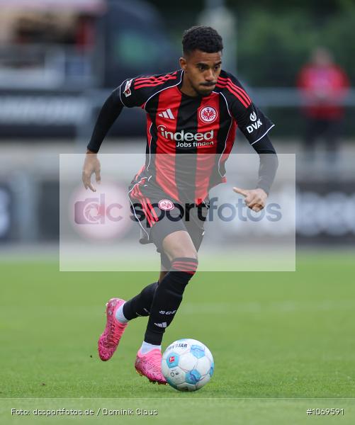 Rot-Weiss Frankfurt, Eintracht Frankfurt, Bundesliga, Voetball, Sport, Le Football, Germany, Futbol, Fotball, Fussball, Deutschland, DFL, DFB, Calcio, 2025/26, Saison 2025/2026 - Bild-ID: 1069591
