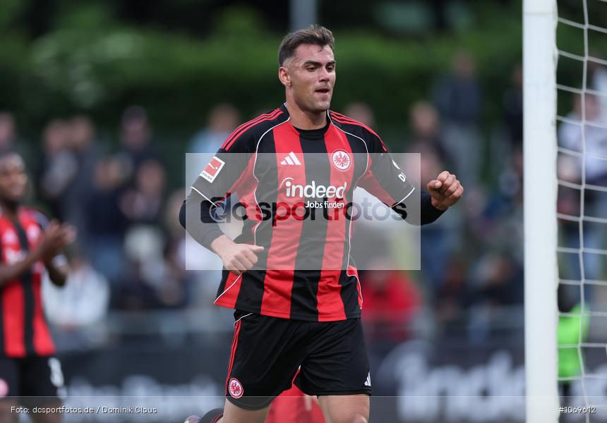 Rot-Weiss Frankfurt, Eintracht Frankfurt, Bundesliga, Voetball, Sport, Le Football, Germany, Futbol, Fotball, Fussball, Deutschland, DFL, DFB, Calcio, 2025/26, Saison 2025/2026 - Bild-ID: 1069612